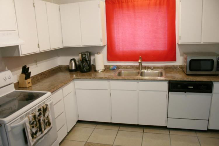 Stay Anchorage! Furnished Two Bedroom Apartments With High Speed Wifi Pokój zdjęcie