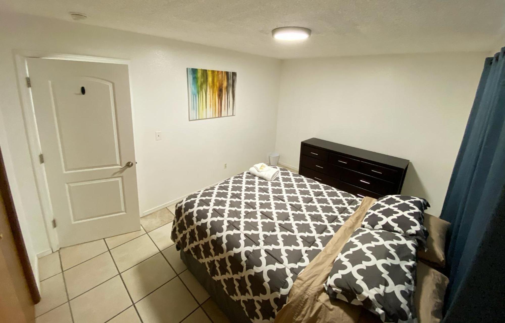 Stay Anchorage! Furnished Two Bedroom Apartments With High Speed Wifi Pokój zdjęcie