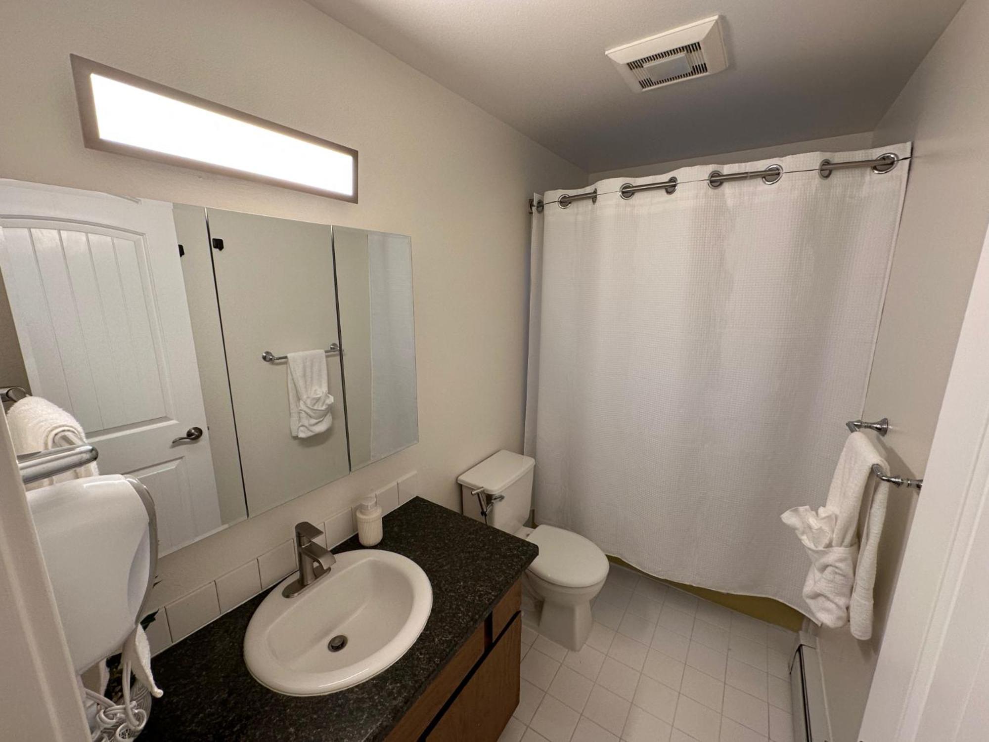 Stay Anchorage! Furnished Two Bedroom Apartments With High Speed Wifi Pokój zdjęcie